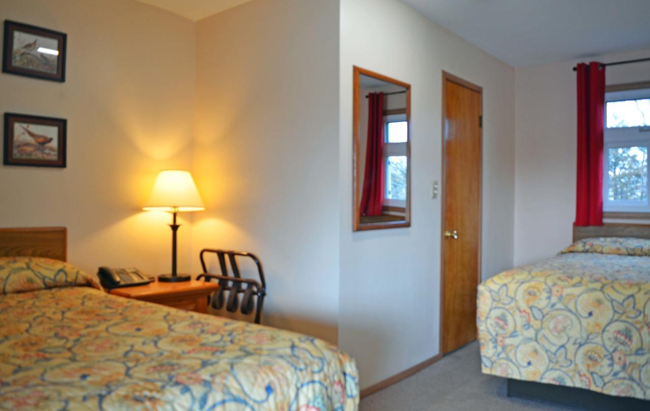 Little River Inn Motel Leon Dış mekan fotoğraf