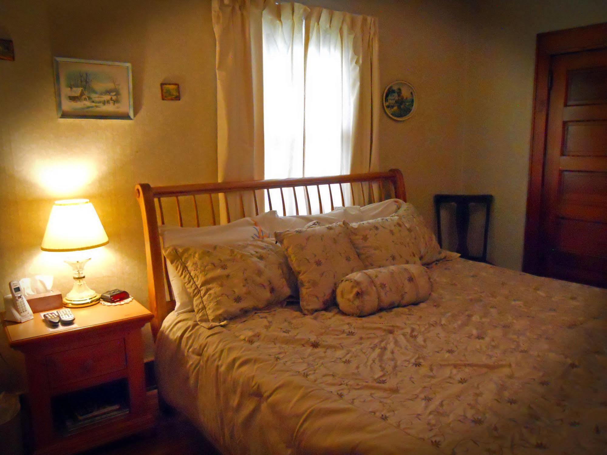 Little River Inn Motel Leon Dış mekan fotoğraf
